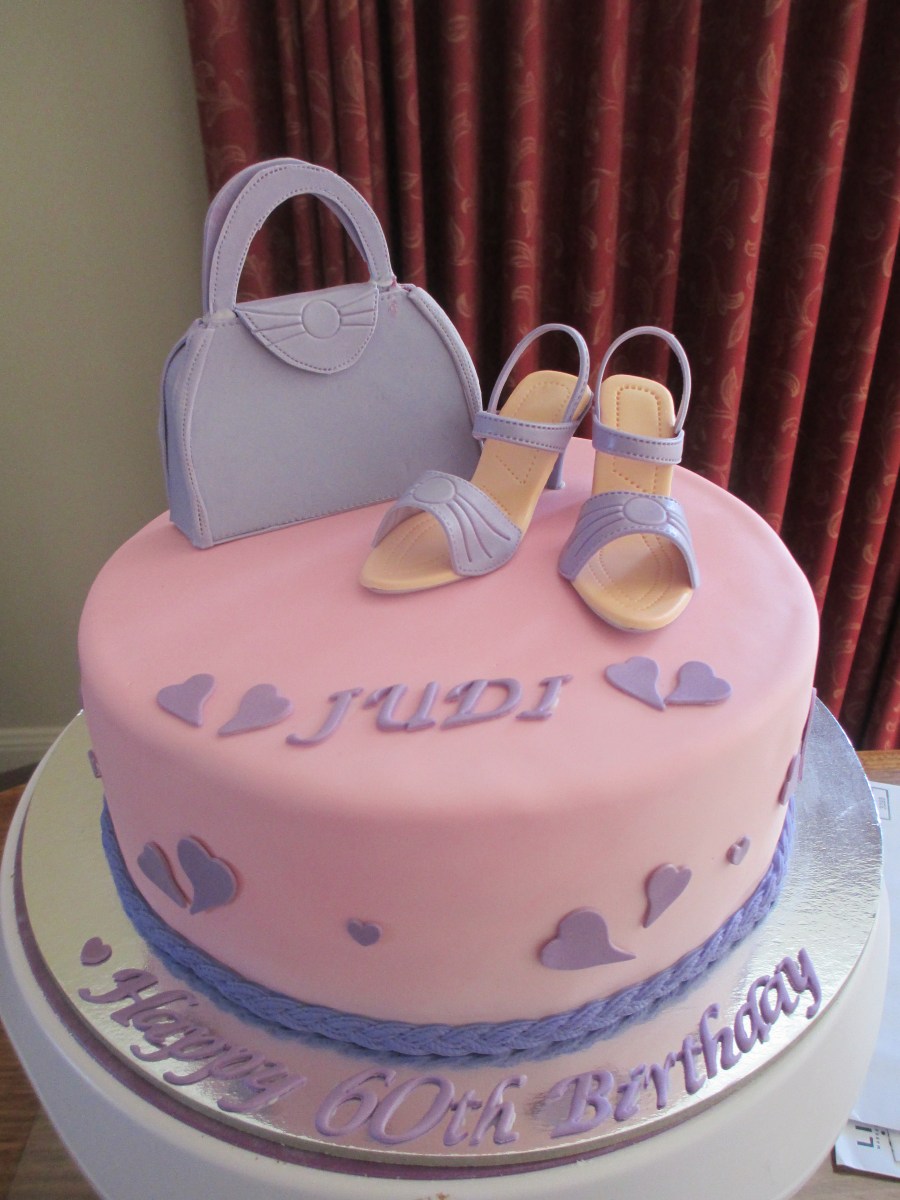 handbag & shoes cake